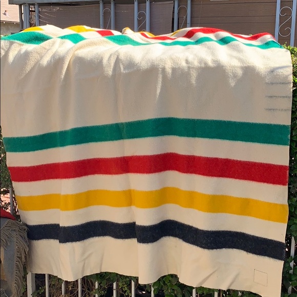 Vintage Trapper Point Wool Blanket - Picture 1 of 4